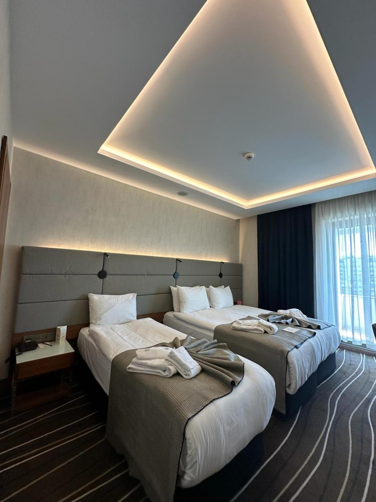 โรงแรมชิฮานกีร์ อิสตันบูล ภายนอก รูปภาพ